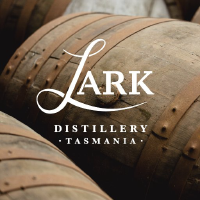 Logo di Lark Distilling (LRK).