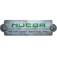 Logo di Nucor (NUE).